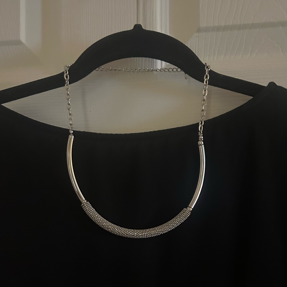 Chico’s silver clear, adjustable, rhinestone necklace
